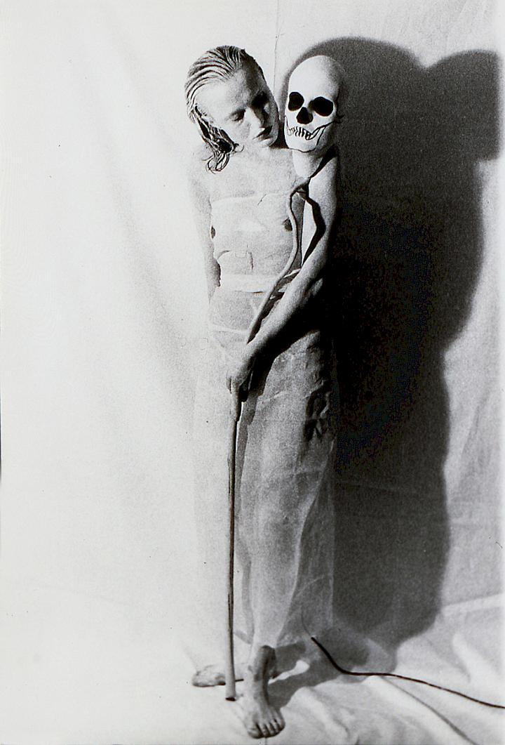 Birgit Jürgenssen, Death Dance with Maiden, 1979–1980 (Estate No. ph4). B/W photograph, 40 x 29,5 cm. THE VERBUND COLLECTION, Vienna. Photo: pixelstorm